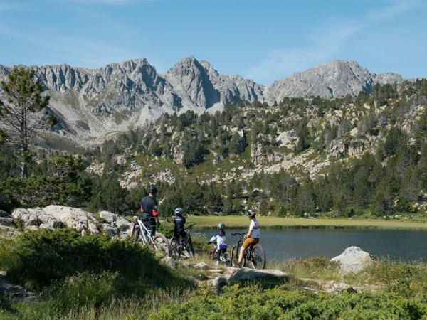 Outdoor Lover Hotel AnyósPark Suites & Homes La Massana Outdoor Lover Hotel AnyósPark Suites & Homes La Massana