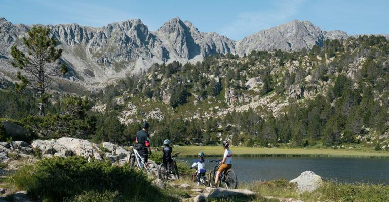 Outdoor Lover Hotel AnyósPark Suites & Homes La Massana Outdoor Lover Hotel AnyósPark Suites & Homes La Massana